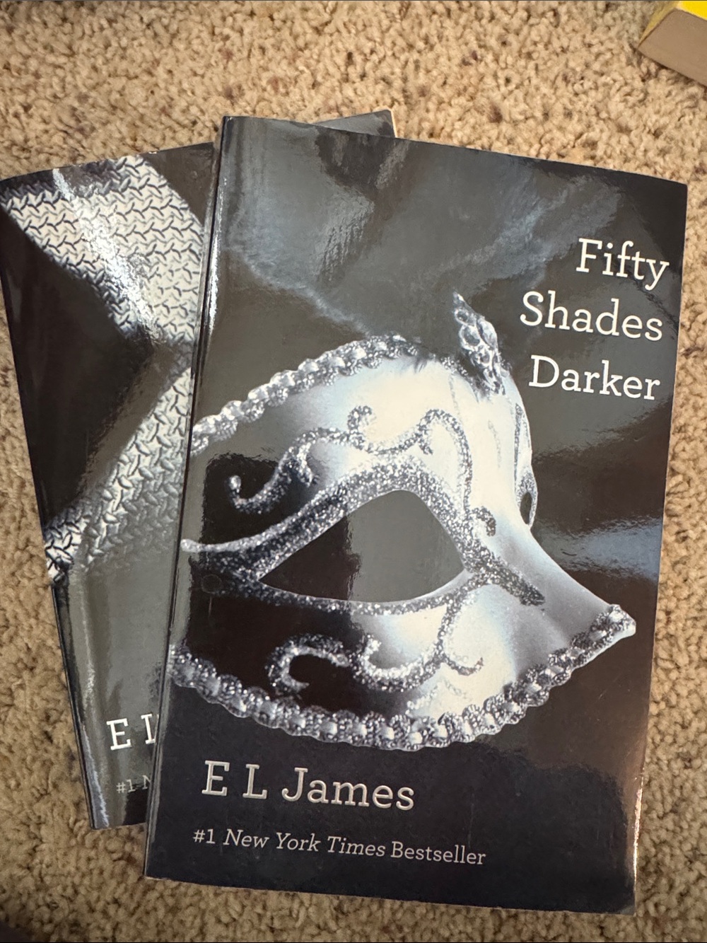 Fifty Shades Grey & Fifty Shades Darker by E L James
